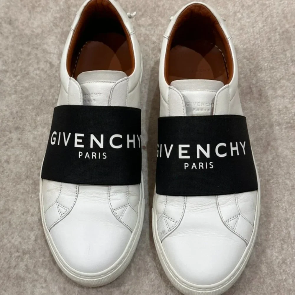 GIVENCHY City Sport Leather Trainers - Picture 1 of 7